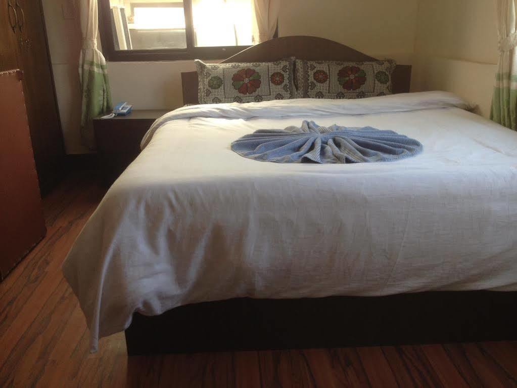 Kathmandu Peace Guesthouse Bagian luar foto