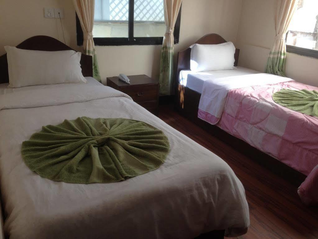 Kathmandu Peace Guesthouse Bagian luar foto