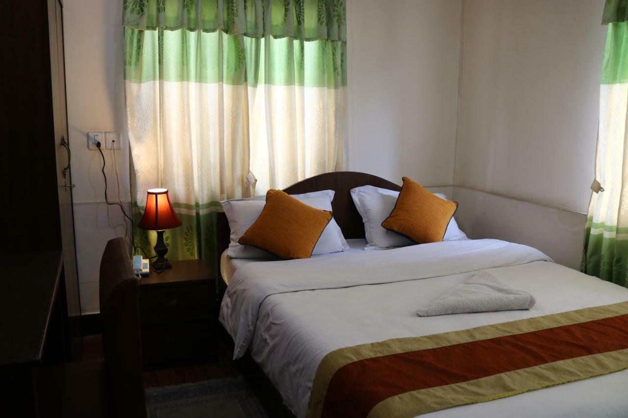Kathmandu Peace Guesthouse Bagian luar foto